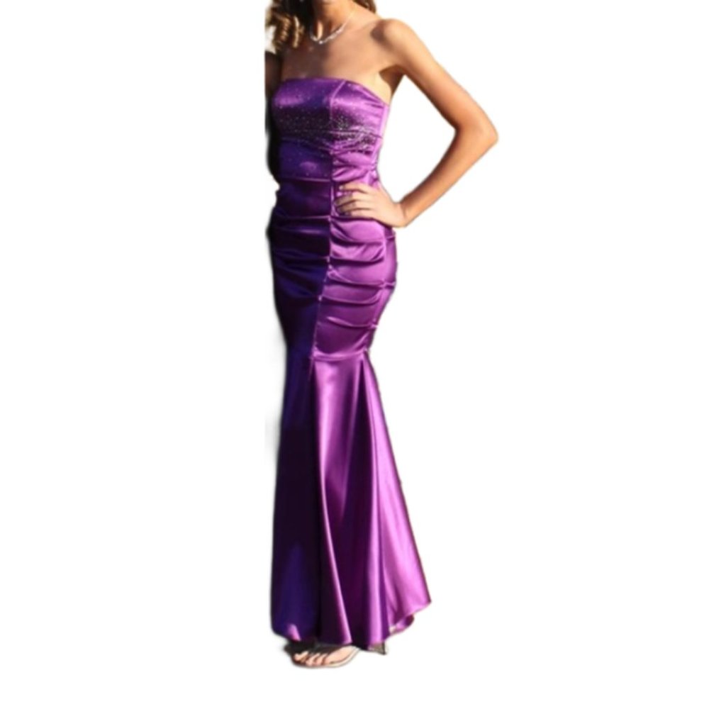 Cache Violet Purple Prom Dress - Picture 3 of 11